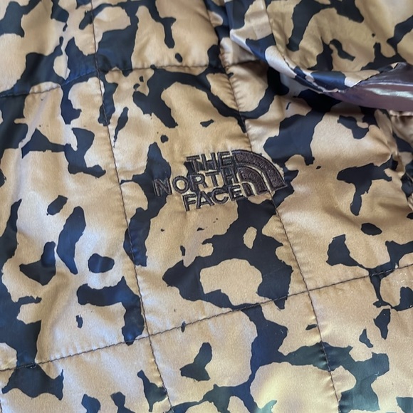 The North Face Circaloft Pant in Almond Butter Graphic Dye Print Size M NWT - Picture 10 of 15